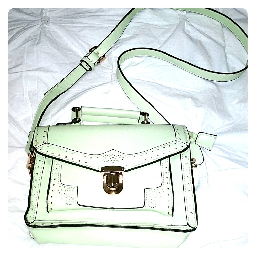 Mint Crossbody